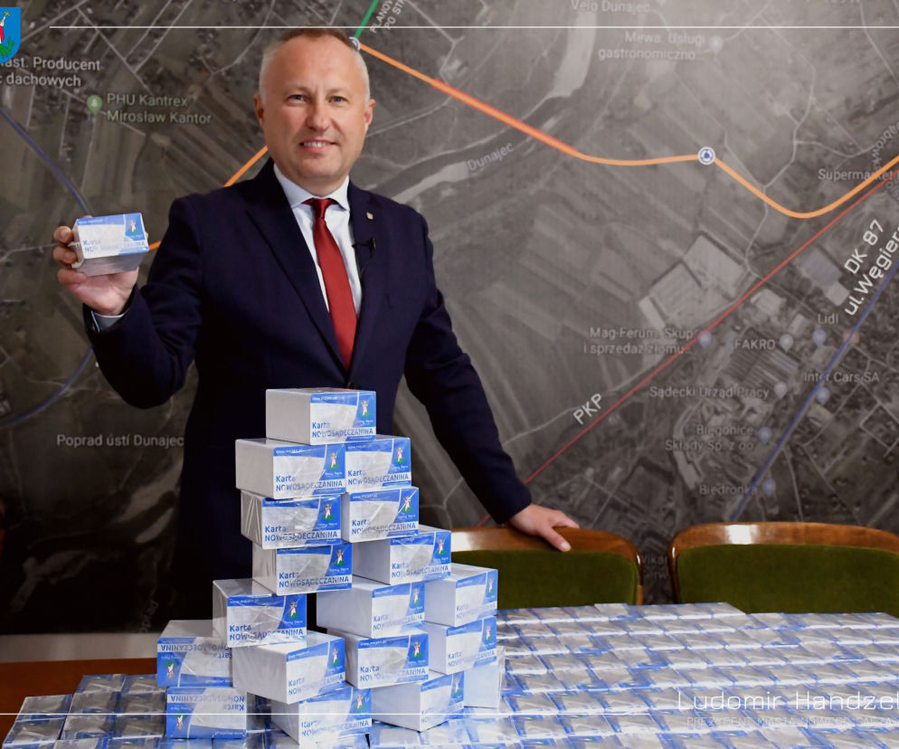Prezydent chwali się sukcesem! W Nowym Sączu poradzili sobie ze skutkami KORONAWIRUSA!