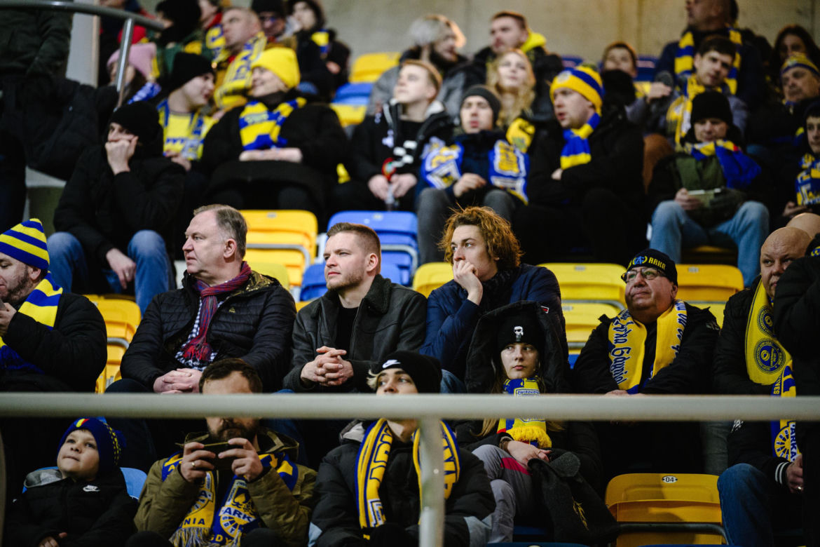 Arka Gdynia - Lechia Gdańsk: Zdjęcia kibiców z derbów Trójmiasta w ramach 23. kolejki PKO BP Ekstraklasy