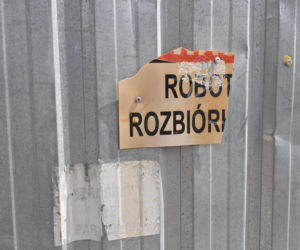 Zawalił się dwa strop w remontowanej kamienicy. Ranny robotnik