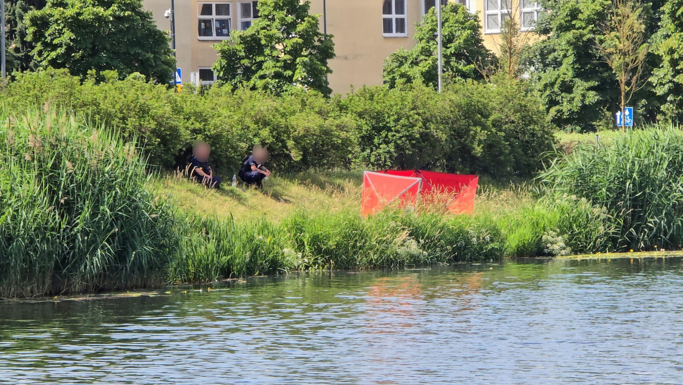 Makabryczne odkrycie na Gocławiu. Zwłoki mężczyzny dryfowały w Balatonie!
