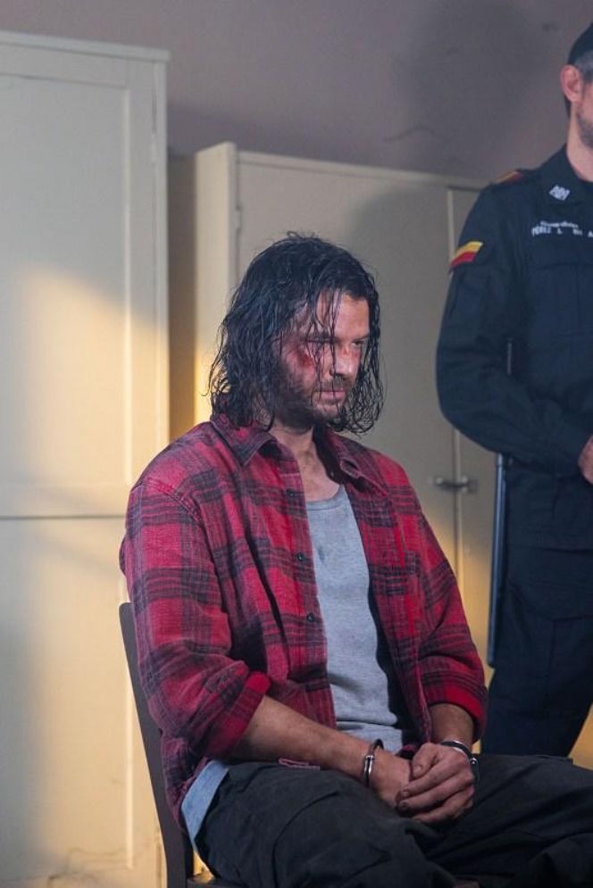 "Pierwsza miłość", odcinek 4182: Tajemniczy więzień przerywa milczenie na widok zdjęcia Kingi