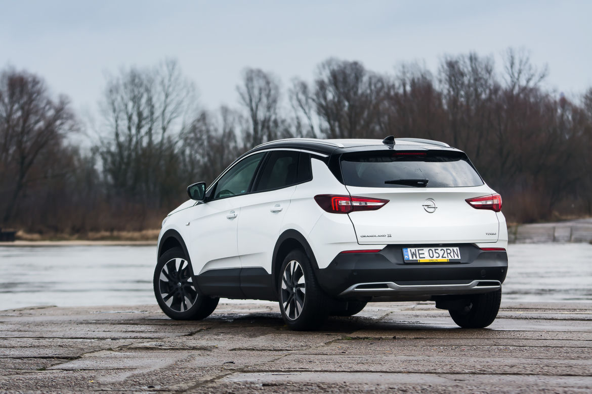 Opel Grandland X 1.2 Turbo 130 KM M6 Elite
