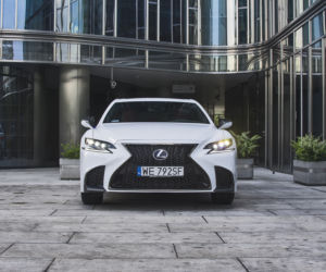 Lexus LS500h F-Sport