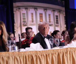 Strzały na kolacji z udziałem Donalda Trumpa