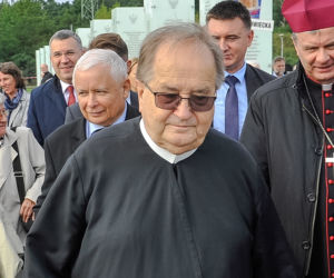 Rydzyk wchodzi do szkół dzięki Czarnkowi