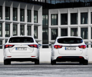 Hyundai i40 Wagon 1.7 CRDI  vs. Toyota Avensis Touring Sports 2.0 D-4D