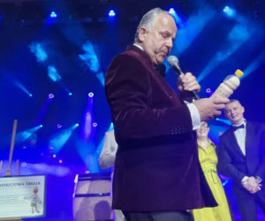 XIV Marszałkowski Bal Dobroczynny w CKK Jordanki. Koncert Kuby Badacha i licytacje