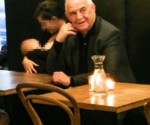 Marek Kondrat żałuje, że tak późno został tatą