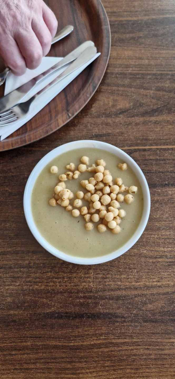 Bez sensacji w restauracji ojca Rydzyka. Post obowiązuje!