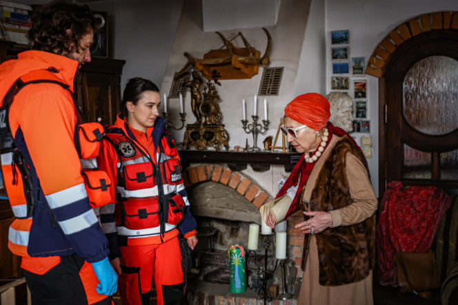 Szpital św. Anny, odcinek 100: Awaria zasilania w szpitalu! Lekarze podejmują dramatyczną walkę o życie pacjentów