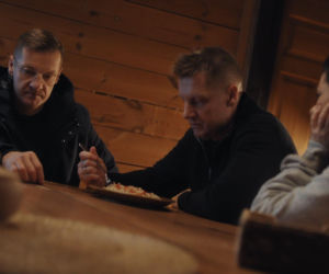 M jak miłość, odcinek 1918. Paweł (Rafał Mroczek), Piotrek (Marcin Mroczek), Kinga (Katarzyna Cichopek)