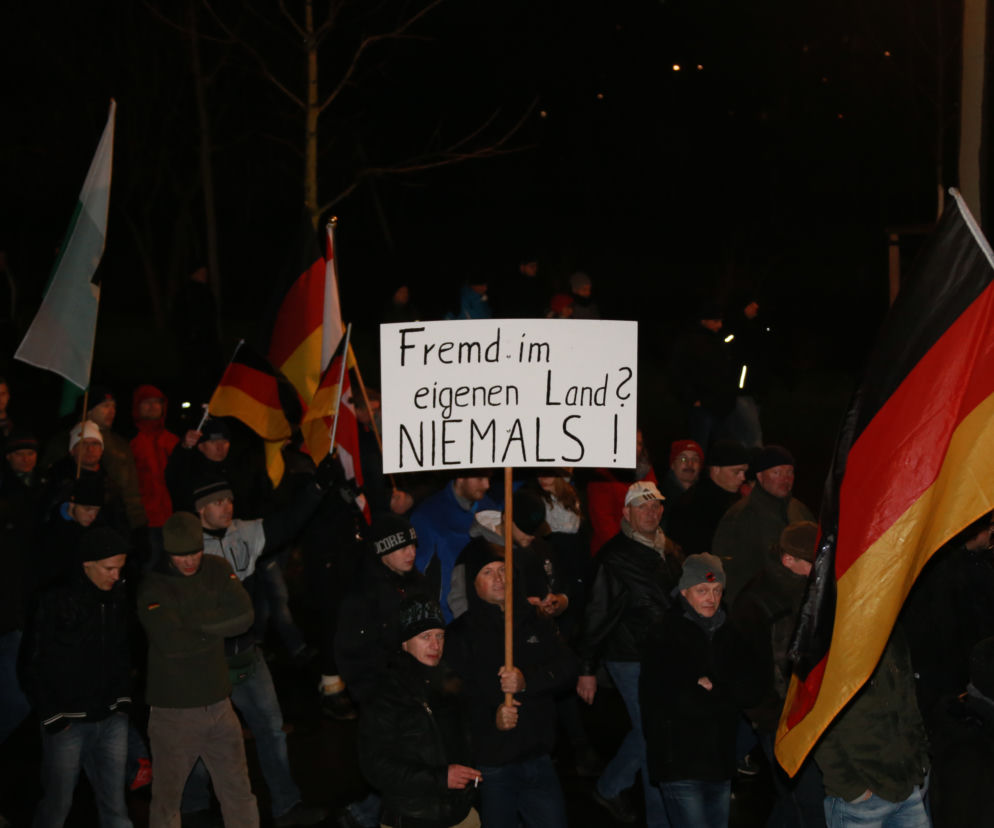 Pegida wywodzi się z Drezna. manifestacje organizuje tam co tydzień