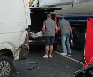 TIR PRZEJECHAŁ PO GŁOWIE MOTOCYKLISTY.