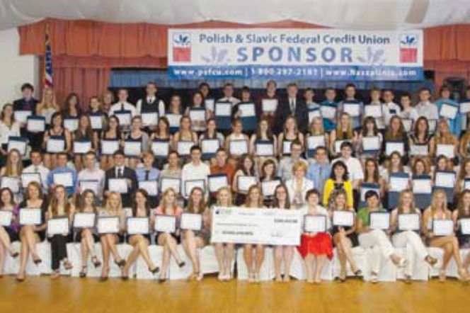 300 000 dolarów od Unii dla studentów - 4884