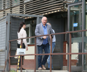 Ujawniamy kulisy posiedzenia klubu PiS w siedzibie partii
