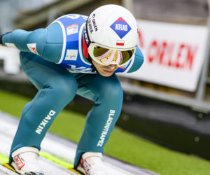 Skoki dzisiaj: Transmisja na żywo. Gdzie oglądać PŚ w Lillehammer w piątek 21.11.2025?