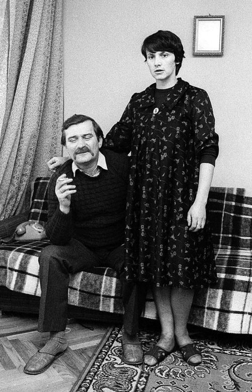 Wałęsa wyrwał żonę z piekła
