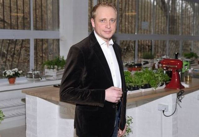 PIOTR ADAMCZYK