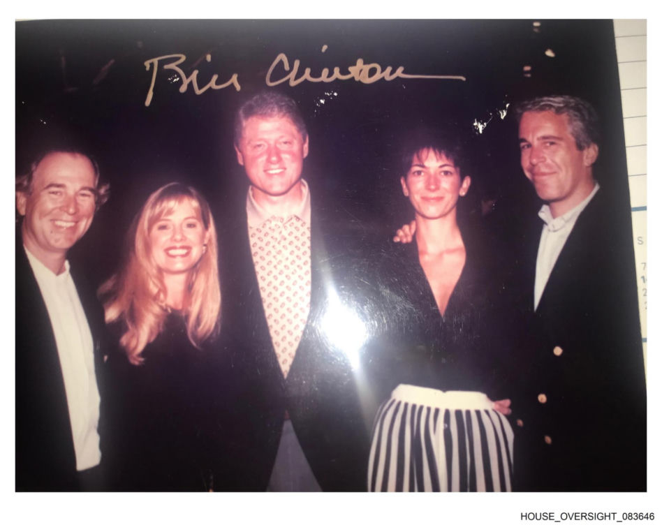 Opublikowano kolejną partię zdjęć z "akt Epsteina" wśród nich Bill Clinton i Michael Jackson
