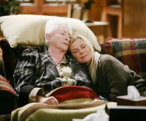 MODA na SUKCES, odc. 6456. Stephanie Forrester (Susan Flannery) umiera przy Brooke (Katherine Kelly Lang) 