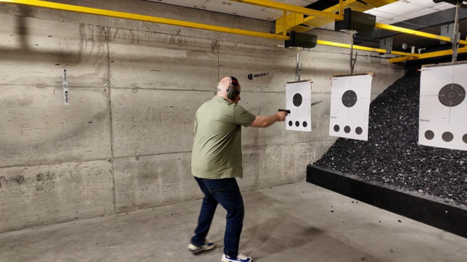 Ultrakompaktowy pistolet HK SFP9 CC - recenzja