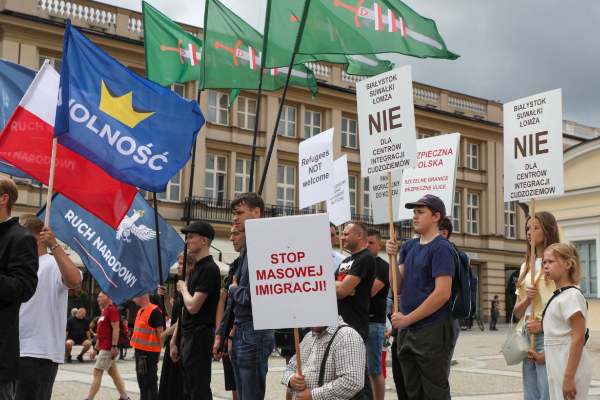 Pikieta Stop Migracji w Białymstoku