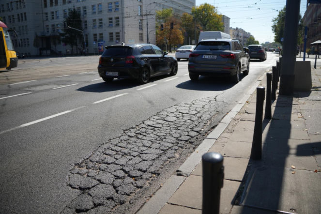 Nowy asfalt w Alei Niepodległości - ZDM Warszawa