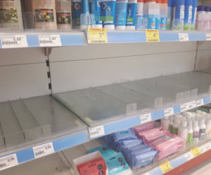 Mieszkańcy Podkarpacia ruszyli do SKLEPÓW!  Tłumy, pełne parkingi, PUSTE PÓŁKI!