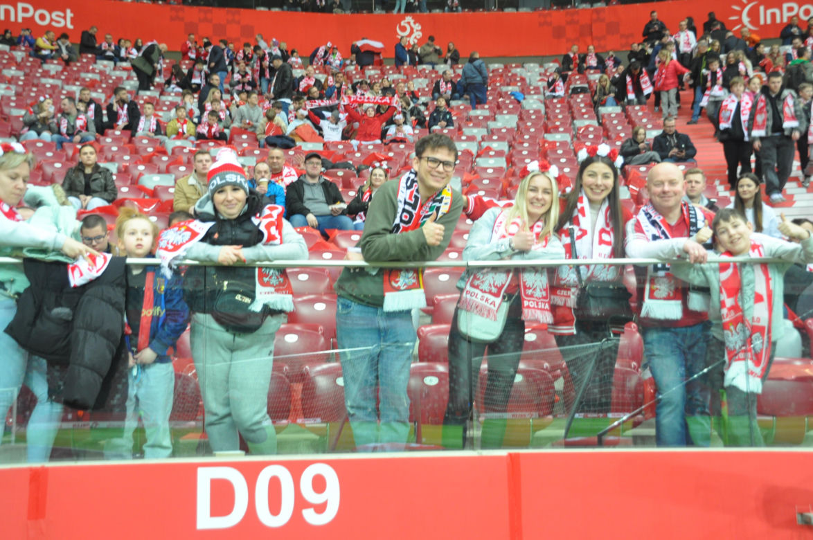 Polska - Litwa na PGE Narodowym. Zdjęcia kibiców