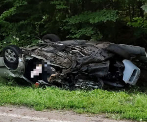 Dębówko: Wypadek na drodze śmierci. Młody kierowca zginął na miejscu