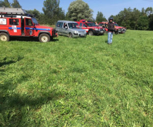 Iwkowa. Mężczyzna zasłabł na wieży widokowej! Śmigłowiec zabrał go do szpitala