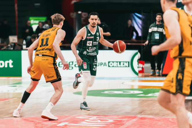 Legia Kosz wygrała 100:93 z Treflem Sopot! Kolejne zwycięstwo na wyjeździe