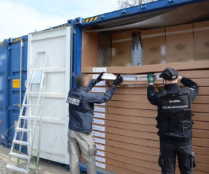 Rekord na Podlasiu! Gigantyczna kontrabanda warta 37 mln zł [ZDJĘCIA, WIDEO]
