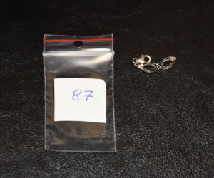 Rozpoznajesz te błyskotki? Policja poszukuje właścicieli bizuterii i kosztowności