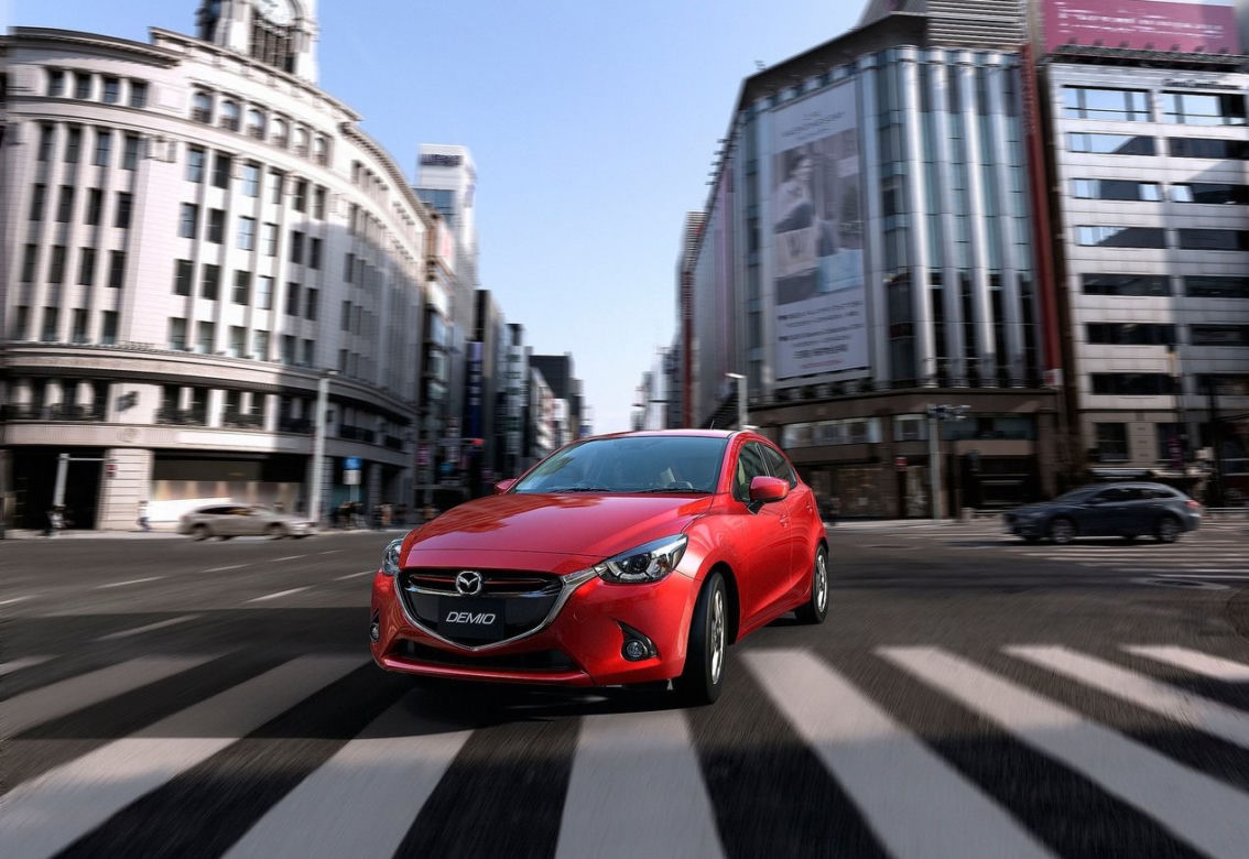 2015 nowa Mazda 2 