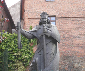 To najpobożniejsza diecezja w Polsce. Jej ozdobą jest jedno z najpiękniejszych miast w Małopolsce