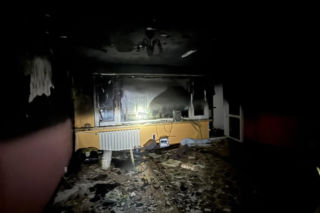 Trwa ustalanie przyczyn wczorajszego pożaru przy ul. Księcia Janusza w Łomży ZDJĘCIA