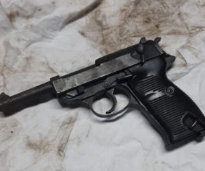 Góral zgromadził nielegalny arsenał. Policja zabezpieczyła Walthera P-38