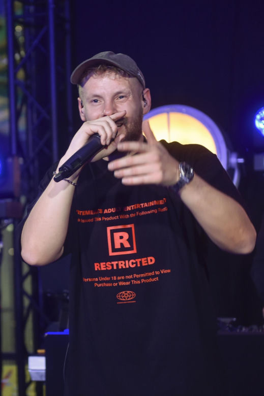 Tak się zmieniał Sebastian Fabijański