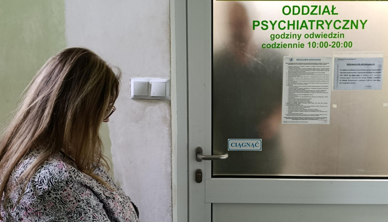Dramat 21-latki w szpitalu w Łukowie. "Zamknęli mi córkę w psychiatryku!"