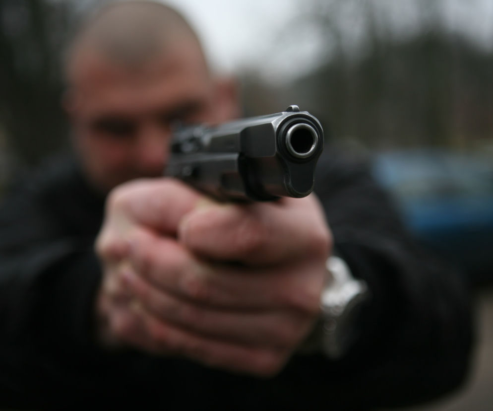 Podhale: Policjant ZASTRZELIŁ młodego mężczyznę. Tragiczny finał interwencji