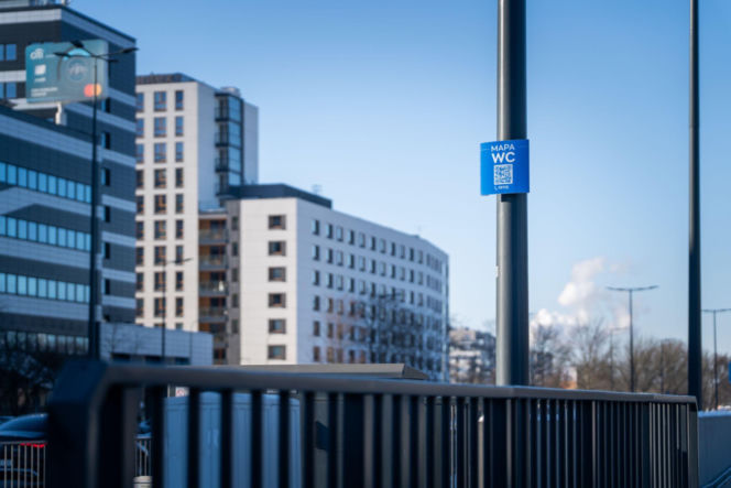 Nowe tabliczki w całej Warszawie