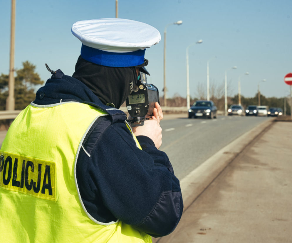 Kontrole na trasach. Policja apeluje o rozwagę w czasie majowego weekendu