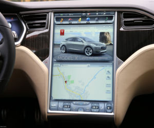 Tesla Model S 