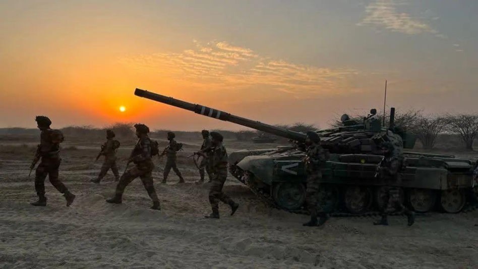 Nowe życie starych czołgów. Indyjska armia stawia na bezzałogowe T-72 w wojnie przyszłości