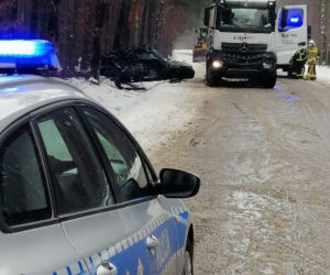 Owadów. 21-latek zginął w wypadku! Jego opel zderzył się z ciężarowym mercedesem [ZDJĘCIA]