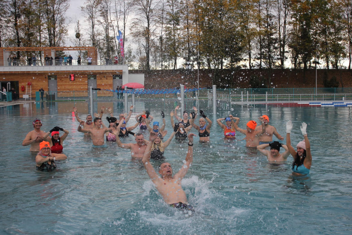 Basen zewnętrzny w Żorach-Roju po przebudowie