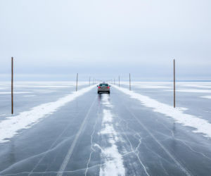 Estonia otwiera unikalną trasę na Bałtyku. Dlaczego kierowcy muszą odpiąć pasy?