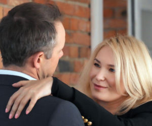 Barwy szczęścia odc. 3394. Karolina (Marta Dąbrowska), Bruno (Lesław Żurek)