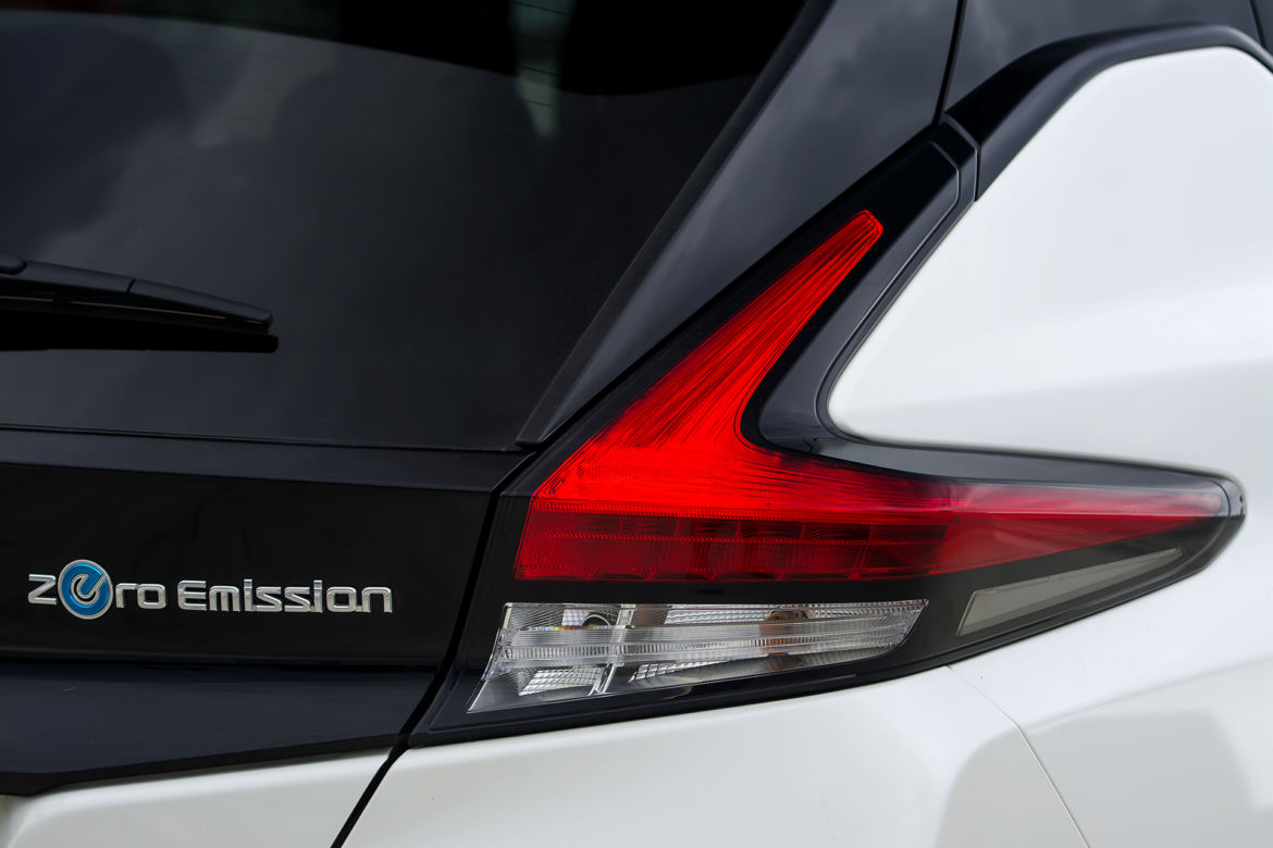 2018 Nissan Leaf Tekna 40 kWh